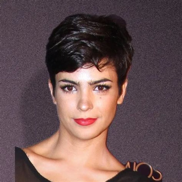 Agustina Cherri Height, Weight, Net Worth, Age, Birthday, Wikipedia, Who, Instagram, Biography