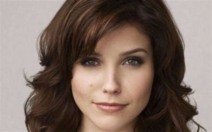 
Angie Janu Height, Weight, Net Worth, Age, Birthday, Wikipedia, Who, Nationality, Biography 