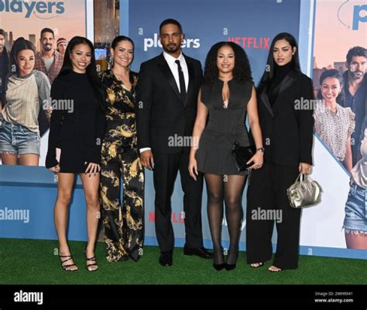 
Aniya Wayans Age And Parents – 5 Fast Facts 