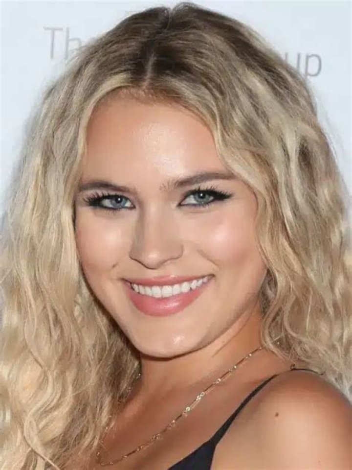 Carissa Pinkston Height, Age, Boyfriend, Biography, Wiki, Net Worth