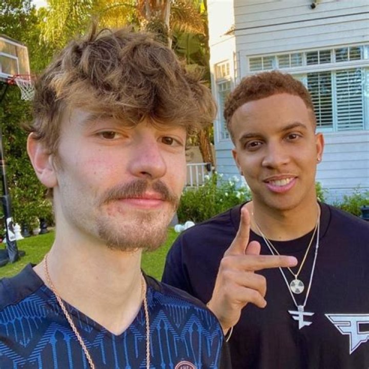 
FaZe Blaze Height, Weight, Net Worth, Age, Birthday, Wikipedia, Who, Nationality, Biography 
