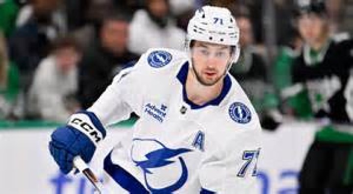 
Is Tampa Bay Center Anthony And Cirelli married 