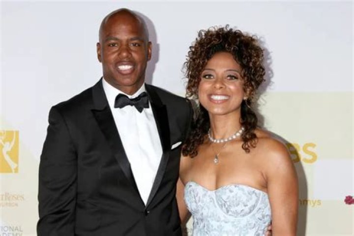 Kevin Frazier is Married to Wife: Yazmin Cader Frazier. Kids.
