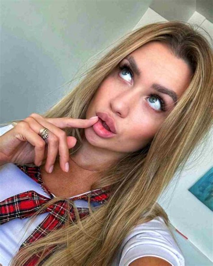 
Maria Viktorovna Height, Weight, Net Worth, Age, Birthday, Wikipedia, Who, Nationality, Biography 