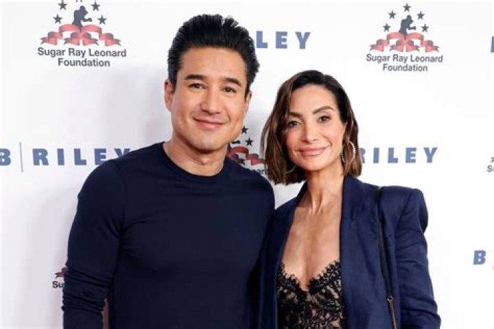 Meet Joe De Sena Wife Courtney Lawson? Age Wikipedia And Instagram Bio