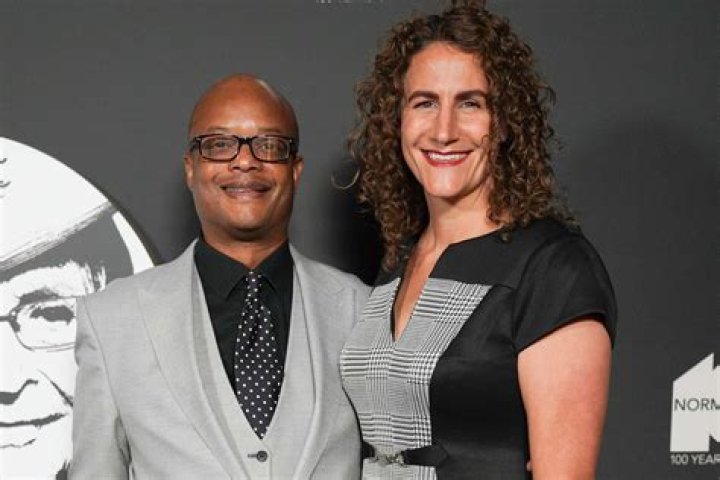 
Who is Todd Herman wife? 