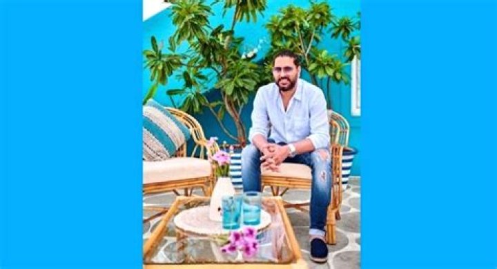
Yuvraj Singh opens his holiday home to fans 